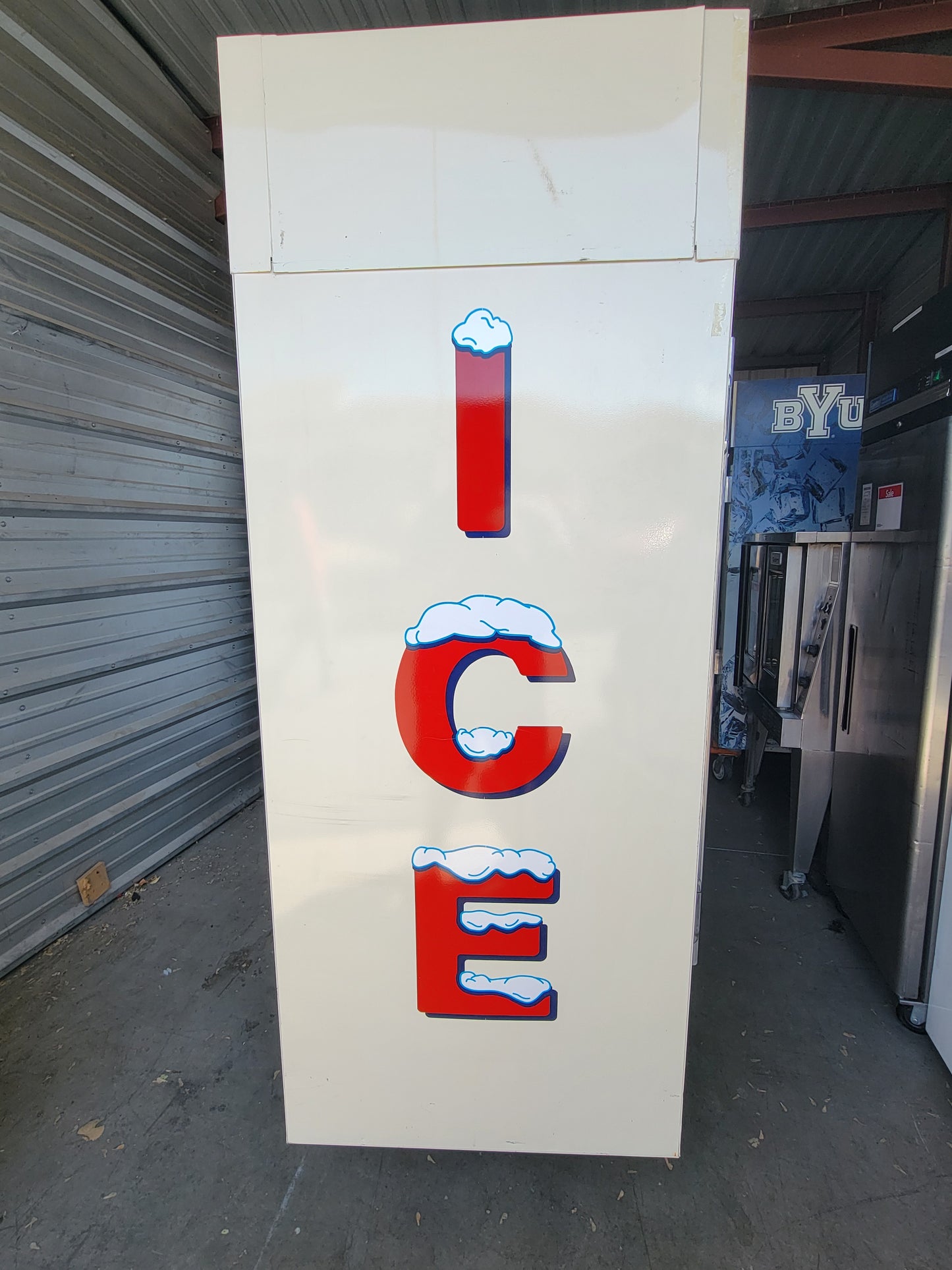 Leer 2 Door Glass Merchandiser Refrigerator 73” Commercial Display Cooler