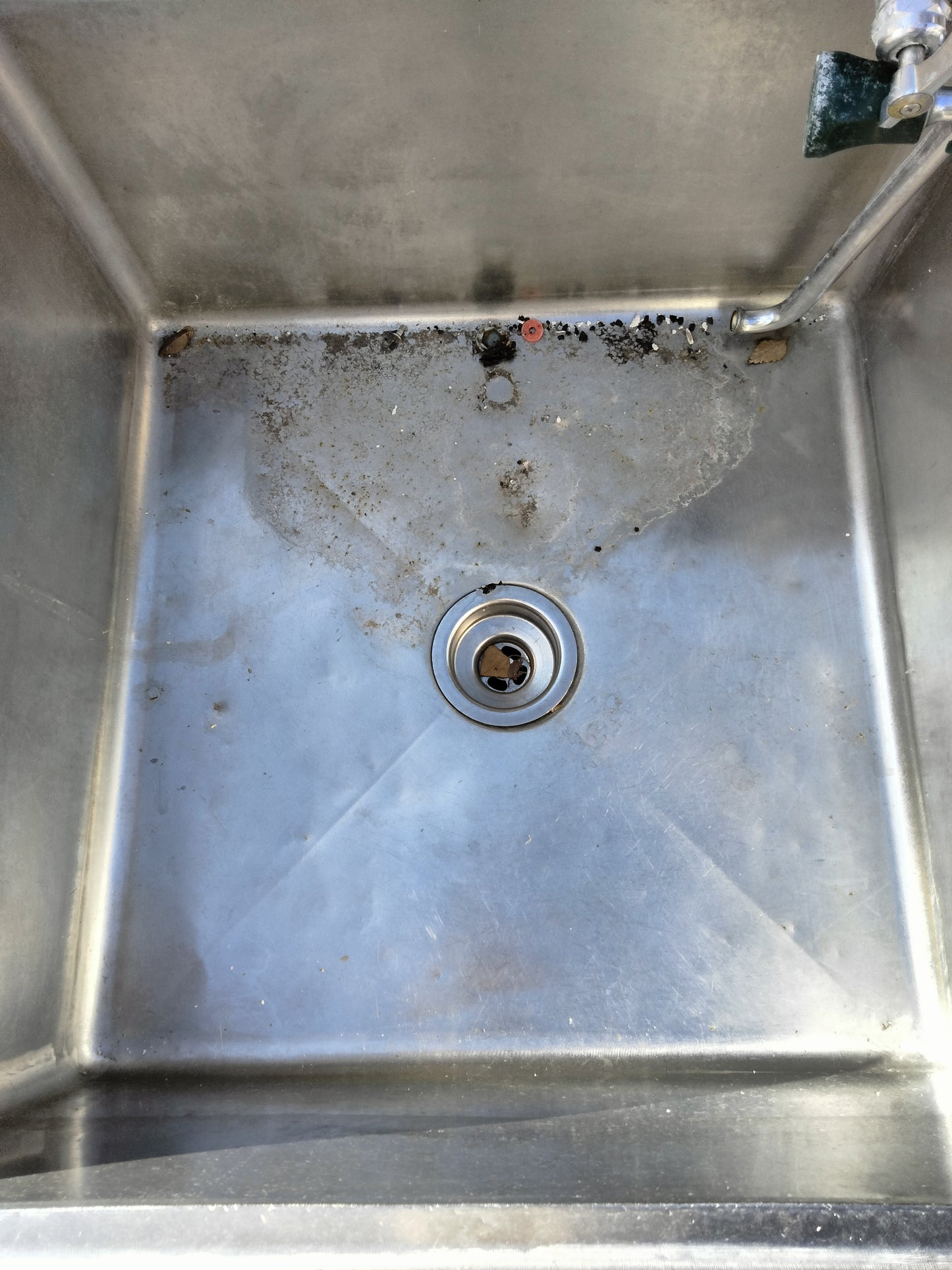 3 compartment commercial sink