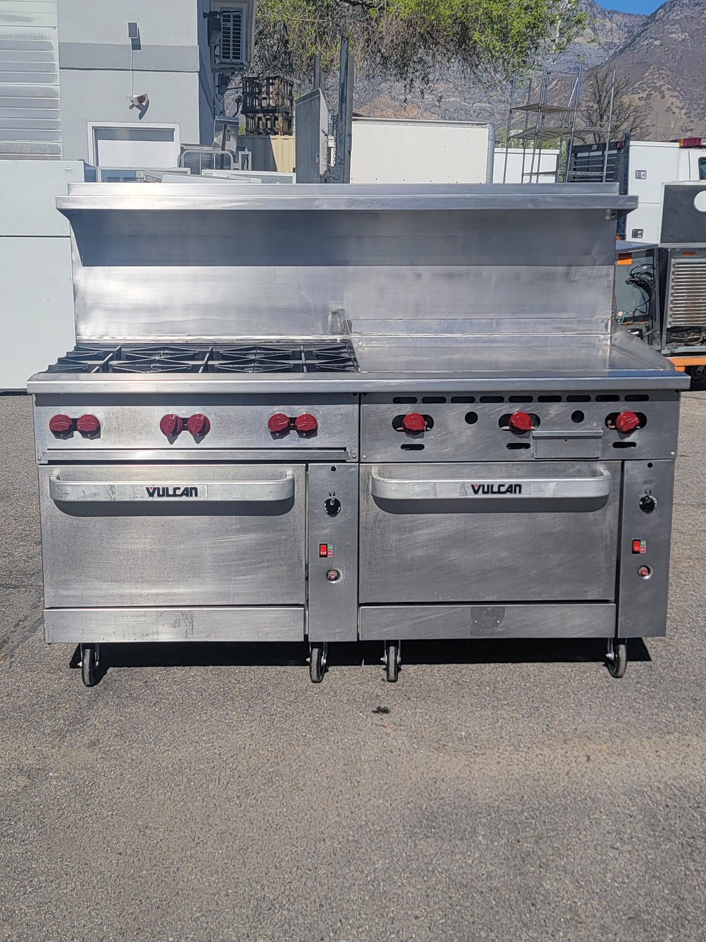 Vulcan 72” Commercial Gas Range 6 Burner Griddle DOUBLE Convection Oven 72CC-6B36GN
