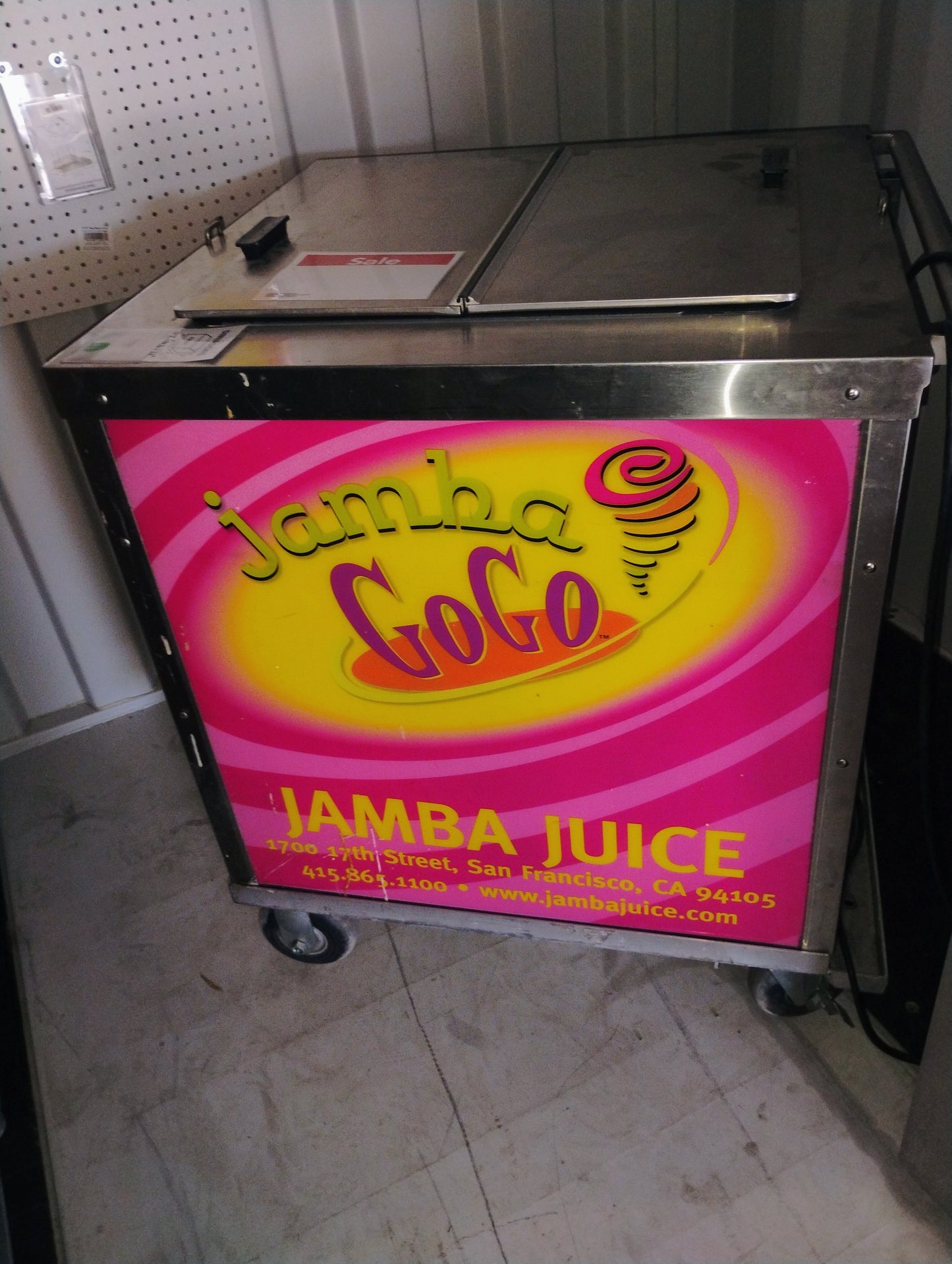 COMMERICAL REFRIGERATOR BBC8J