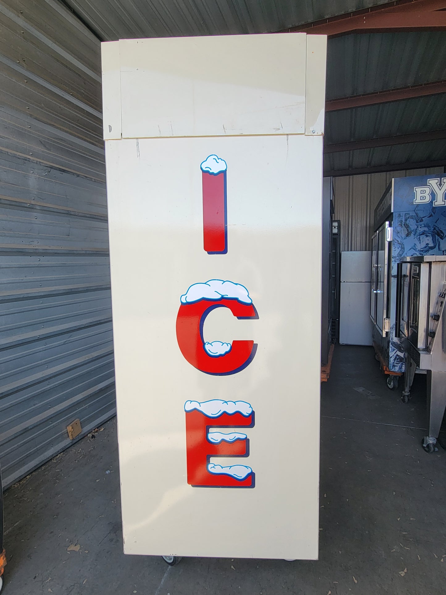 Leer 2 Door Glass Merchandiser Refrigerator 73” Commercial Display Cooler