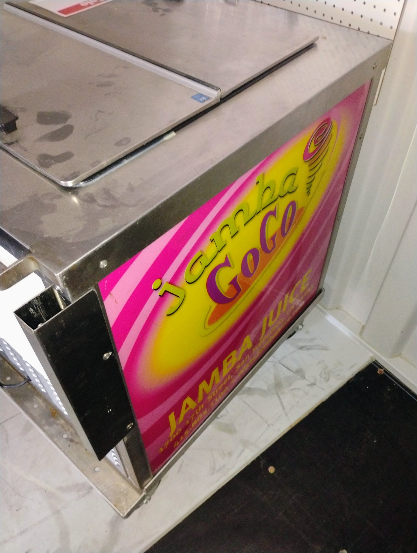 COMMERICAL REFRIGERATOR BBC8J