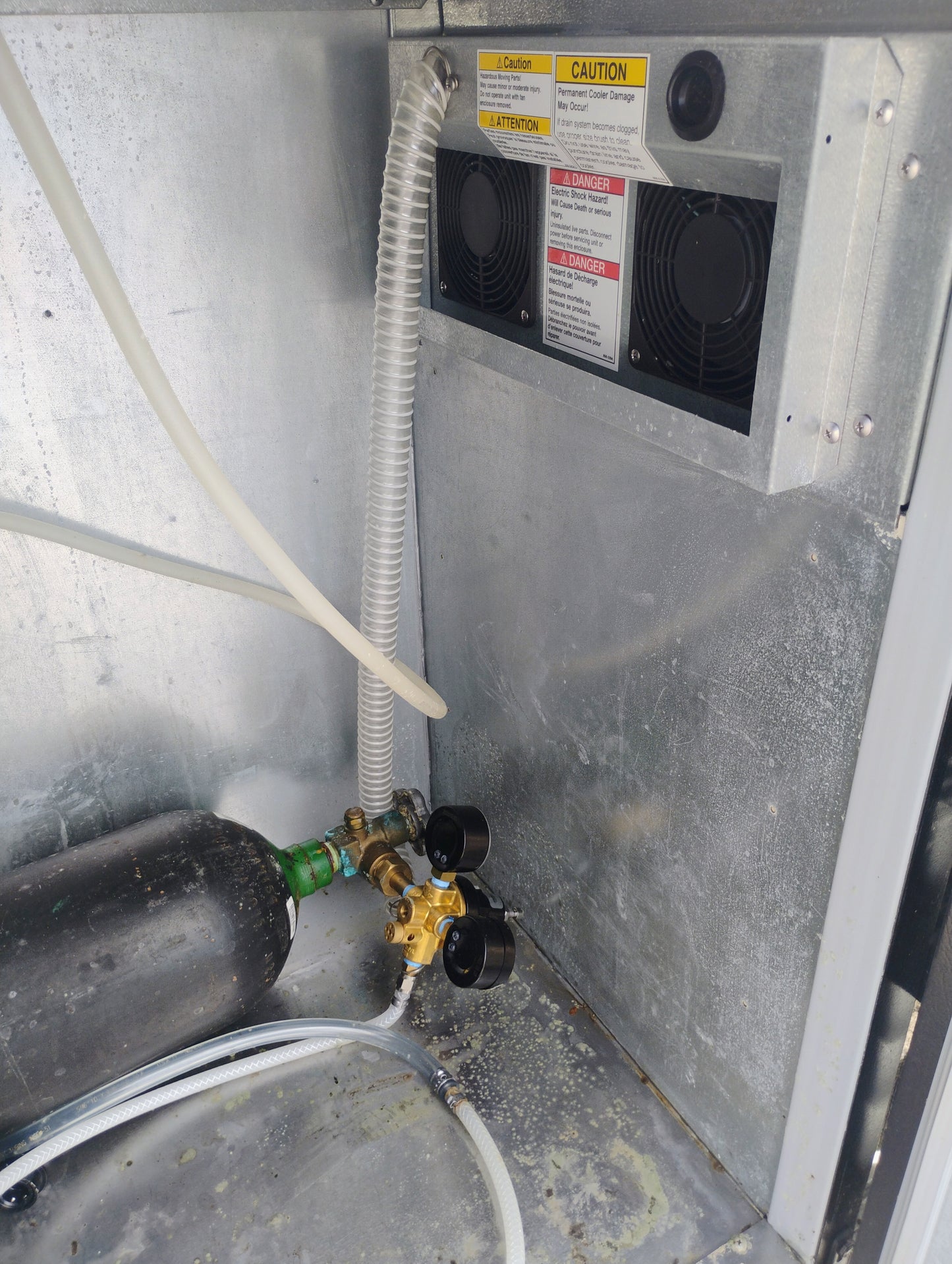 Beverage Air...2 Doors DD48"