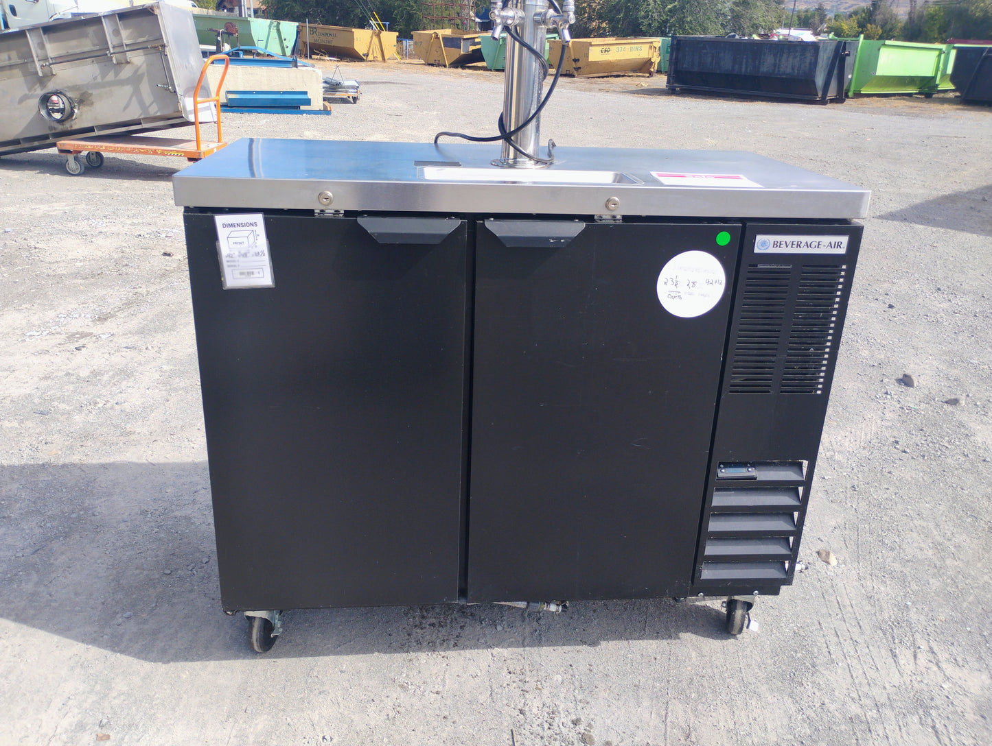 Beverage Air...2 Doors DD48"